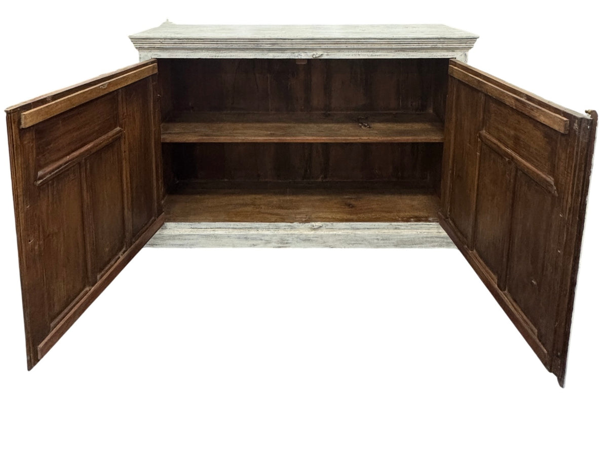 Tall cabinet