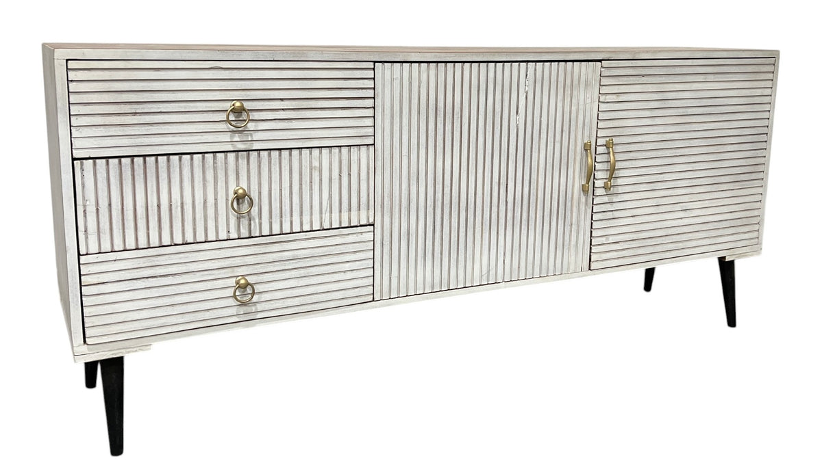 Low sideboard / T V Unit