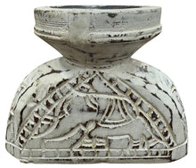 Seeder candle holder