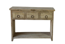 Small bleached console