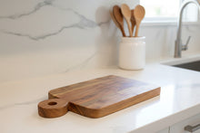 Acacia wood chopping board