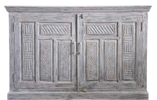 Tall cabinet