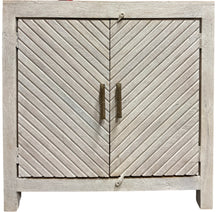 2 door cabinet / vanity