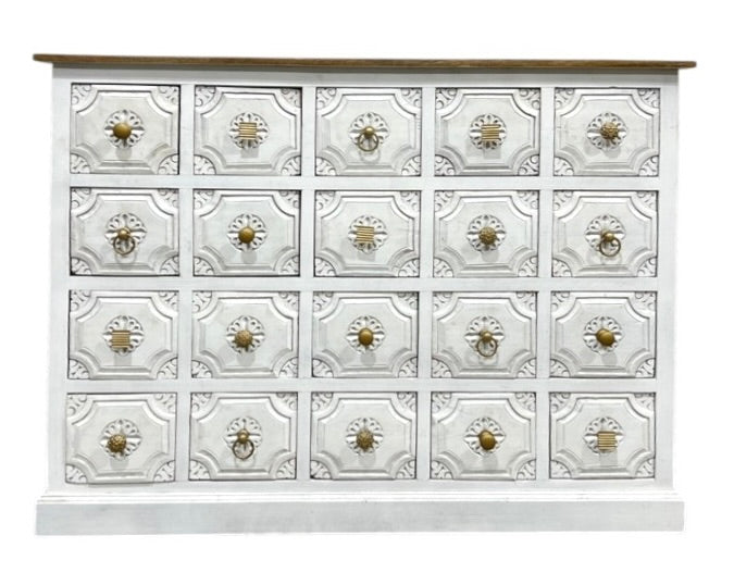 Chest of drawer