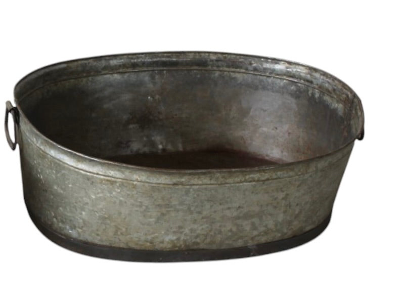 Metal planter