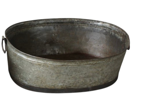 Metal planter