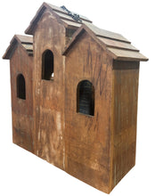 Bird house