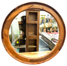 Round mirror