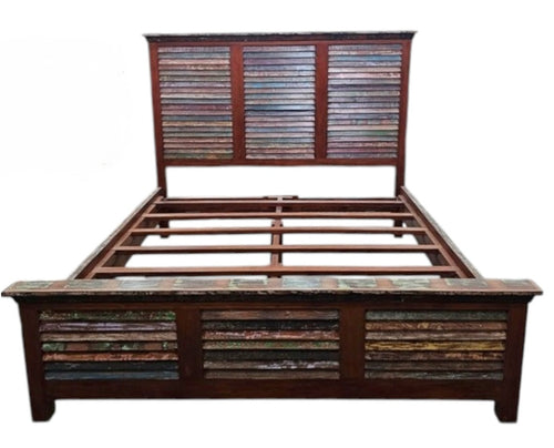 Reclaimed timber bed