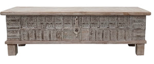 Blanket box