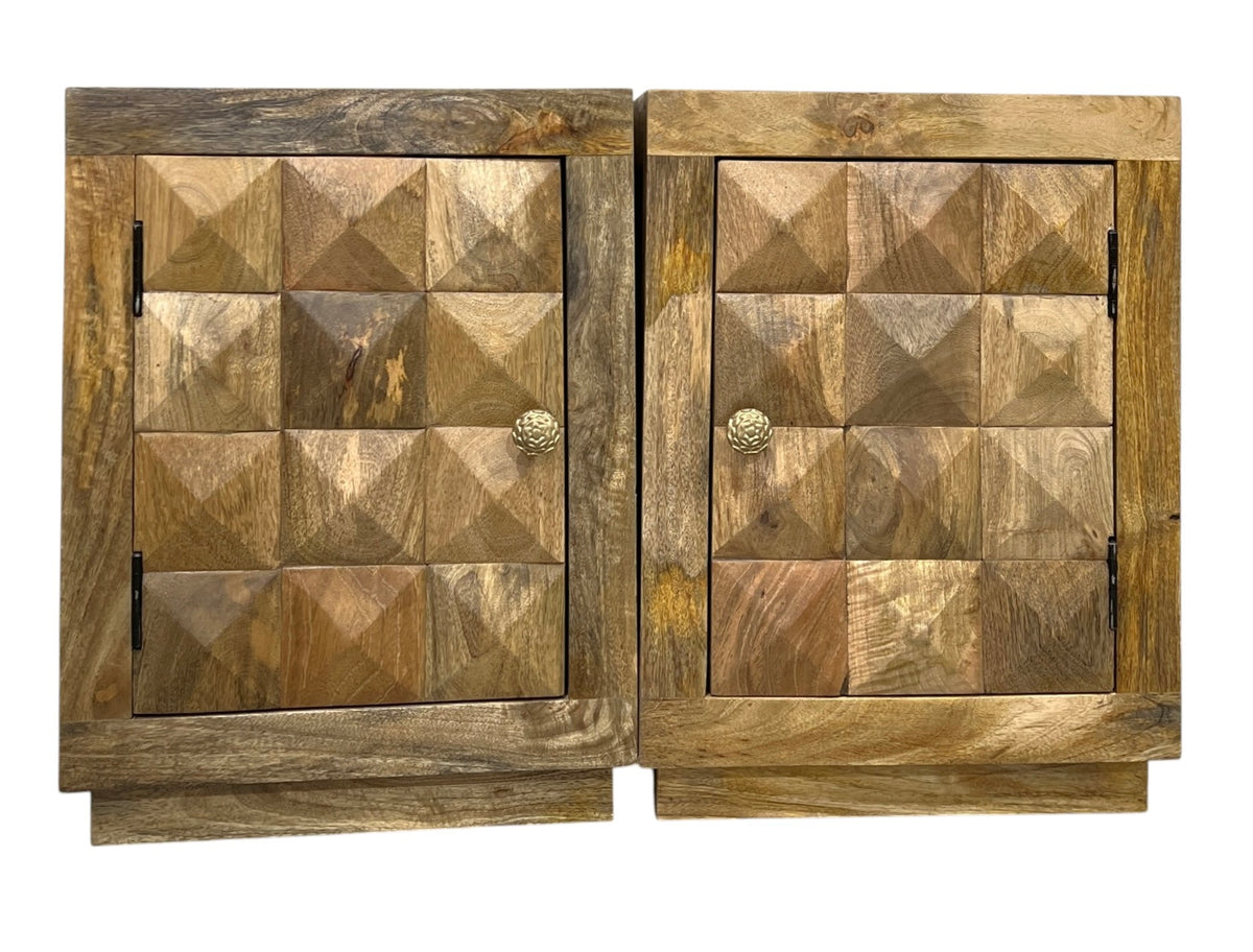 Diamond bedside