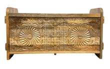 Storage / Blanket box