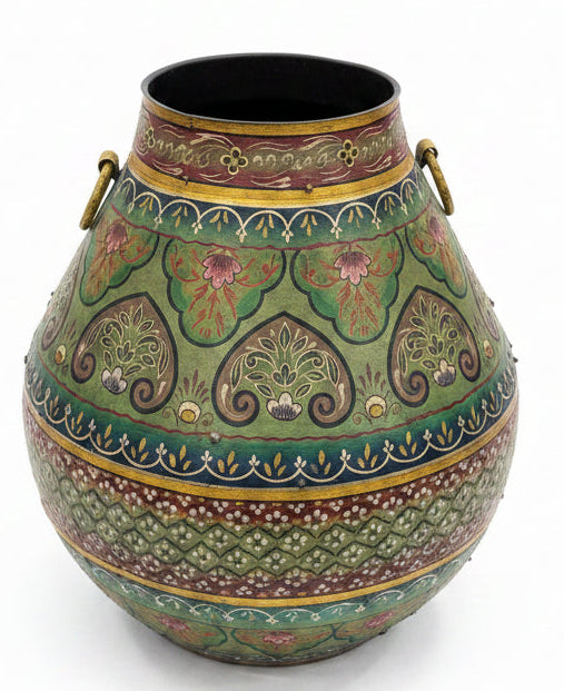Metal decor pot