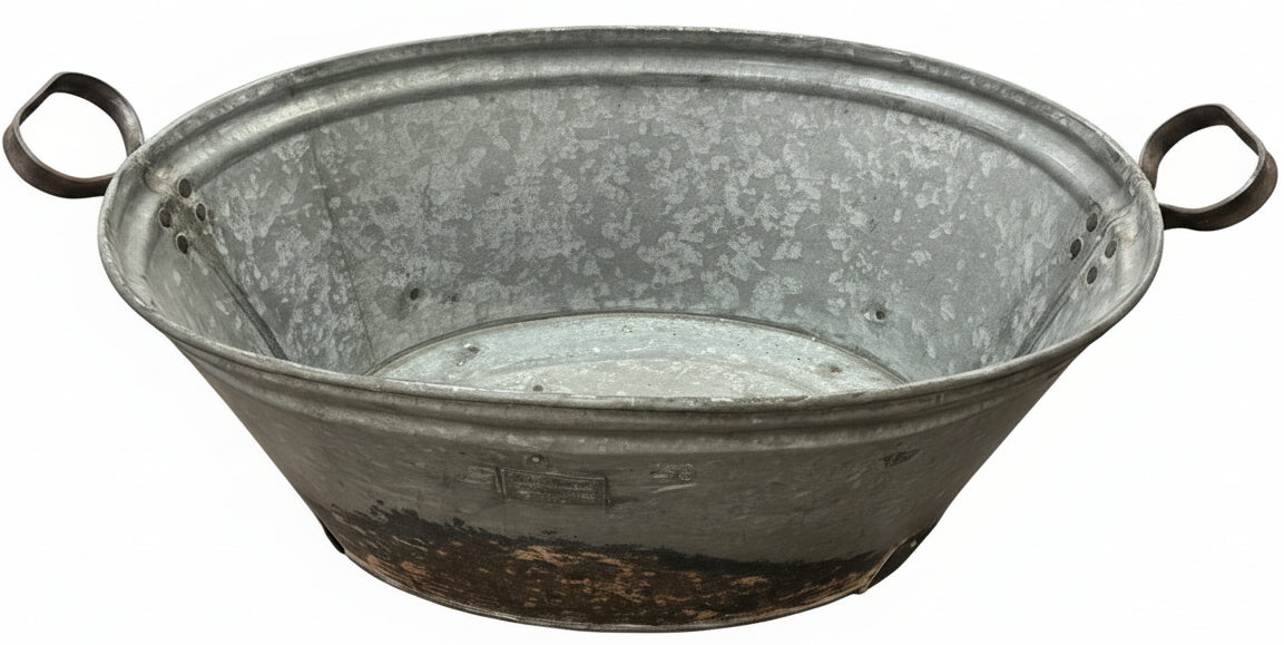 Metal planter